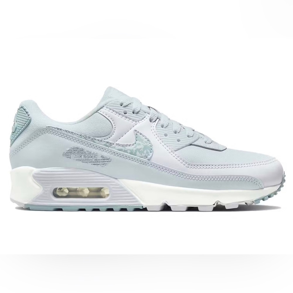 Nike Air Max 90 | Aura Ocean Cube